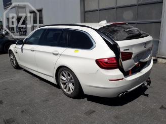 BMW 5-serie 5 serie Touring (F11), Combi, 2009 / 2017 520d xDrive 16V picture 4