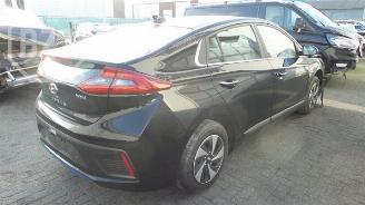 Hyundai Ioniq  picture 3