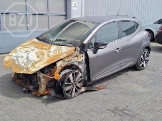 Vrakbiler auto Renault Clio Clio IV (5R), Hatchback 5-drs, 2012 / 2021 1.2 TCE 16V GT EDC 2016/6