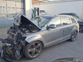 Audi Q7 Q7 (4LB), SUV, 2005 / 2015 4.2 TDI V8 32V Tiptronic 2012/8