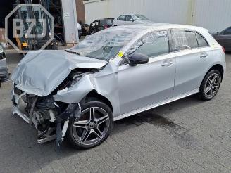Démontage voiture Mercedes A-klasse A (177.0), Hatchback, 2018 / 2026 1.3 A-250 e Turbo 16V 2021