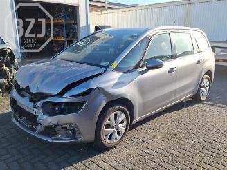 Vrakbiler auto Citroën Grand C4 SpaceTourer Grand C4 Spacetourer (3A), MPV, 2018 1.2 12V PureTech 130 2020/9