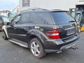 Mercedes ML ML II (164/4JG), SUV, 2005 / 2011 3.5 350 4-Matic V6 24V picture 4