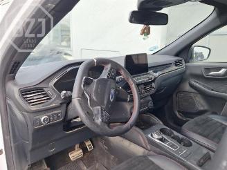 Ford Kuga  picture 5