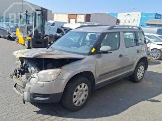 Vrakbiler auto Skoda Yeti Yeti (5LAC), SUV, 2009 / 2017 1.2 TSI 16V 2010/8