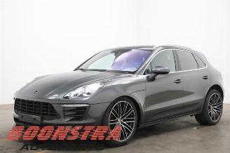 Vrakbiler auto Porsche Macan Macan (95B), SUV, 2014 2.0 16V Turbo 2016/7