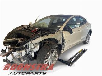 Sloopauto Tesla Model 3 Model 3, Sedan, 2017 Long Range AWD 75 kWh 2021/12