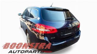Peugeot 308 308 SW (L4/L9/LC/LJ/LR), Combi 5-drs, 2014 / 2021 1.2 12V e-THP PureTech 110 picture 3
