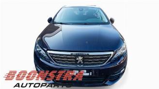 Peugeot 308 308 SW (L4/L9/LC/LJ/LR), Combi 5-drs, 2014 / 2021 1.2 12V e-THP PureTech 110 picture 8