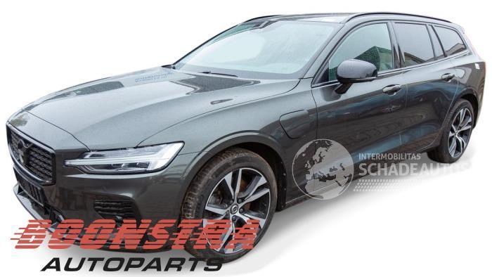 Volvo V-60 V60 II (ZW), Combi, 2018 2.0 T6 16V Twin Engine