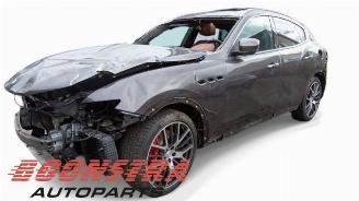 Uttjänta bilar auto Maserati Levante Levante, SUV, 2016 3.0 S Biturbo V6 24V 2017/1