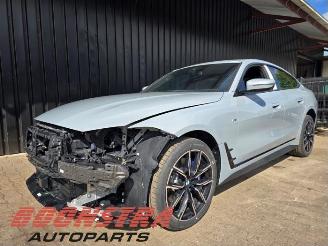 Vrakbiler auto BMW i4 i4 (G26), Sedan, 2021 eDrive35 70 kWh 2025/9