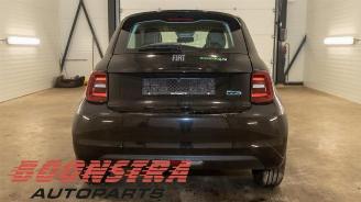 Fiat 500 500e (332), Hatchback, 2020 42 kWh 3+1 picture 3