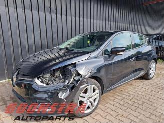 krockskadad bil motor Renault Clio Clio IV (5R), Hatchback 5-drs, 2012 / 2021 0.9 Energy TCE 90 12V 2017/10