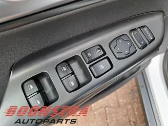 Hyundai Kona Kona (OS), SUV, 2017 / 2023 64 kWh picture 17