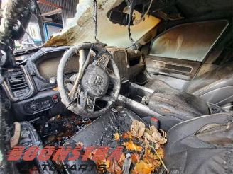 Dodge Ram 1500 Crew Cab (DS), Pick-up, 2010 / 2018 5.7 Hemi V8 4x4 picture 7