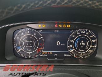 Volkswagen Golf Golf VII (AUA), Hatchback, 2012 / 2021 2.0 R 4Motion 16V picture 12