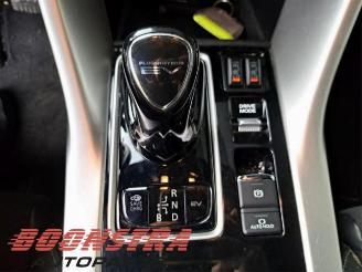 Mitsubishi Eclipse Cross Eclipse Cross (GK/GL), SUV, 2017 2.4 16V PHEV 4x4 picture 19