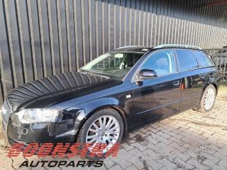 Vrakbiler auto Audi A4 A4 Avant (B7), Combi, 2004 / 2008 2.0 20V 2006/6