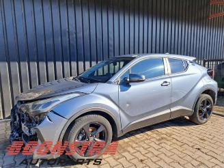Uttjänta bilar auto Toyota C-HR C-HR (X1,X5), SUV, 2016 1.8 16V Hybrid 2023/3