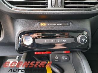 Ford Kuga Kuga III (DFK), SUV, 2019 2.5 PHEV 16V picture 18