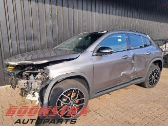 Uttjänta bilar auto Mercedes EQA EQA (N243), SUV, 2021 250+ 71 kWh 2023/9