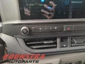 Ford Transit Transit Custom, Van, 2023 E-Transit 65/71 kWh picture 16