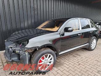 Vrakbiler auto Porsche Cayenne Cayenne (9PA), SUV, 2002 / 2010 4.8 V8 32V Turbo 2007/8
