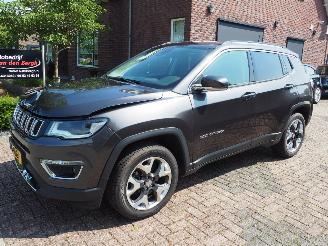 Schadeauto Jeep Compass 1.4 MultieAir Opening Edition 4X4 Automaat 2018/8