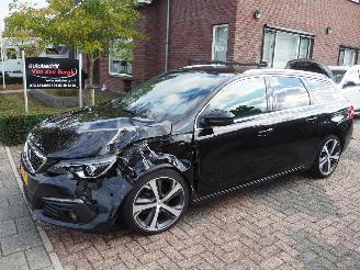 Avarii autoturisme Peugeot 308 1.2 PureTech Blue Lease GT 2021/1