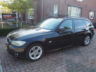 skadebil auto BMW 3-serie 318i Business Line 2009/7