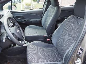 Toyota Yaris 1.5 VVT-i Executive Automaat picture 36