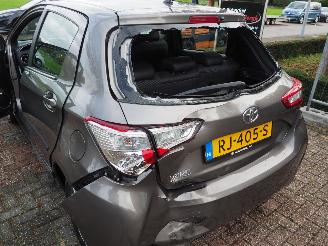 Toyota Yaris 1.5 VVT-i Executive Automaat picture 20