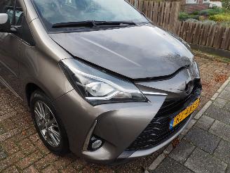Toyota Yaris 1.5 VVT-i Executive Automaat picture 10