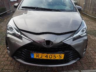 Toyota Yaris 1.5 VVT-i Executive Automaat picture 9