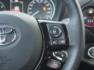 Toyota Yaris 1.5 VVT-i Executive Automaat picture 27