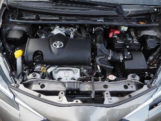 Toyota Yaris 1.5 VVT-i Executive Automaat picture 15