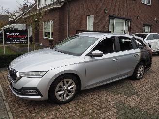 Avarii autoturisme Skoda Octavia 1.0 tsi Bns edition 2021/1