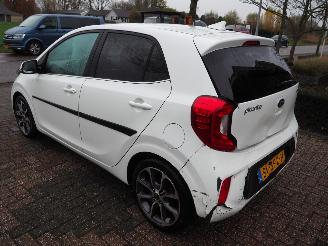 Kia Picanto 1.0 CVVT Design Edition picture 6