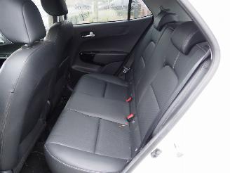 Kia Picanto 1.0 CVVT Design Edition picture 21