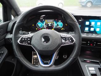 Volkswagen Golf 1.4 GTE eHybrid picture 15