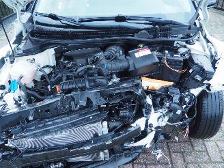 Kia Stonic 1.0 T-Gdi MHEV DynamicLine picture 12