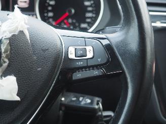 Volkswagen Tiguan 1.5 TSI Act ComfortLine Business picture 17