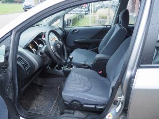 Honda Jazz 1.4 LS picture 16
