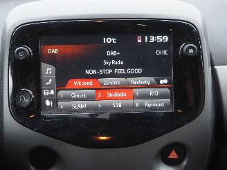 Toyota Aygo 1.0 VVT-i X-Joy picture 26