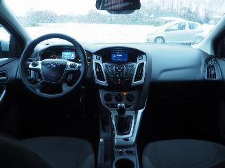 Ford Focus 1.0 EcoBoost Lease Trend picture 10