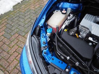 Toyota Auris 1.8 Hybrid dynamic Ultimate picture 12