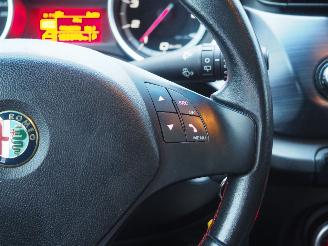 Alfa Romeo Giulietta 1.4T Distinctive Automaat picture 22