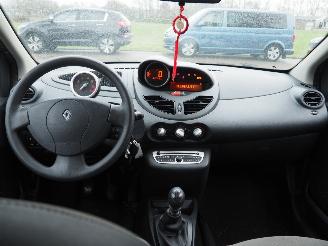 Renault Twingo 1.2-16VCollection picture 16