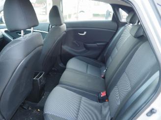 Hyundai I-30 1.4i picture 15